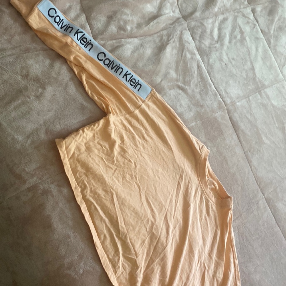 Orange Calvin Klein